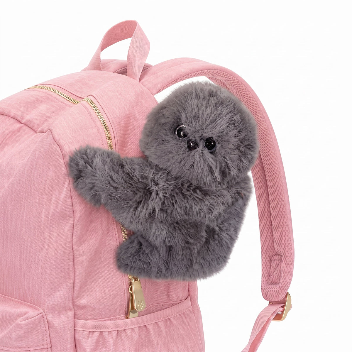 Lulabee – The Fluffy Friend That Hugs Her Backpack